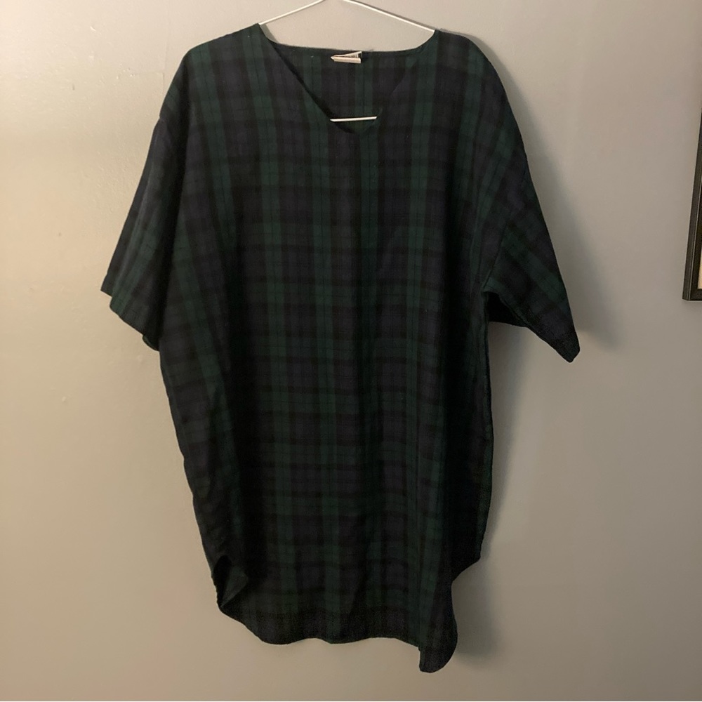 Vintage women’s plaid nightie green Blackwatch Vneck vented size large